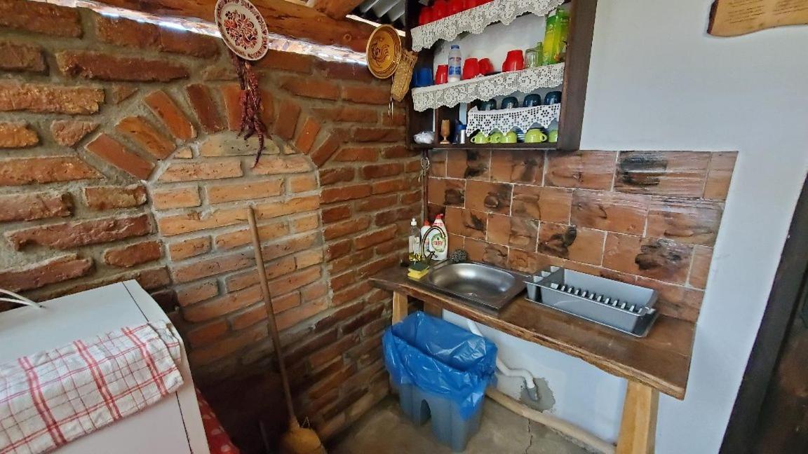 Casa Rustic Feher & Fekete Vendeghazak Sovata Exterior foto
